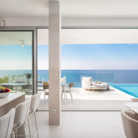 Amazing Seafront Croatian 5 Bedrooms Pearl * Primošten