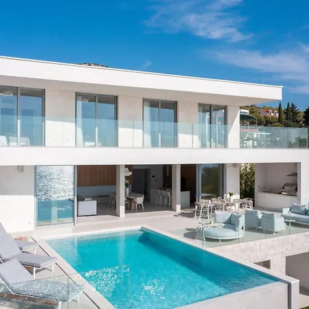 빌라 Amazing Seafront Croatian 5 Bedrooms Pearl 프리모스턴
