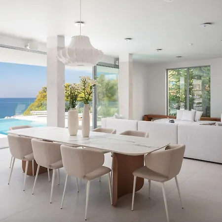 Amazing Seafront Croatian 5 Bedrooms Pearl * Primošten