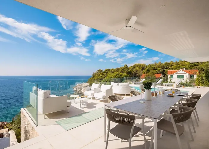 Villa Amazing Seafront Croatian 5 Bedrooms Pearl *