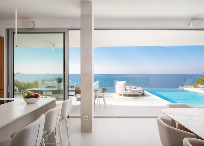 Amazing Seafront Croatian 5 Bedrooms Pearl * Primošten