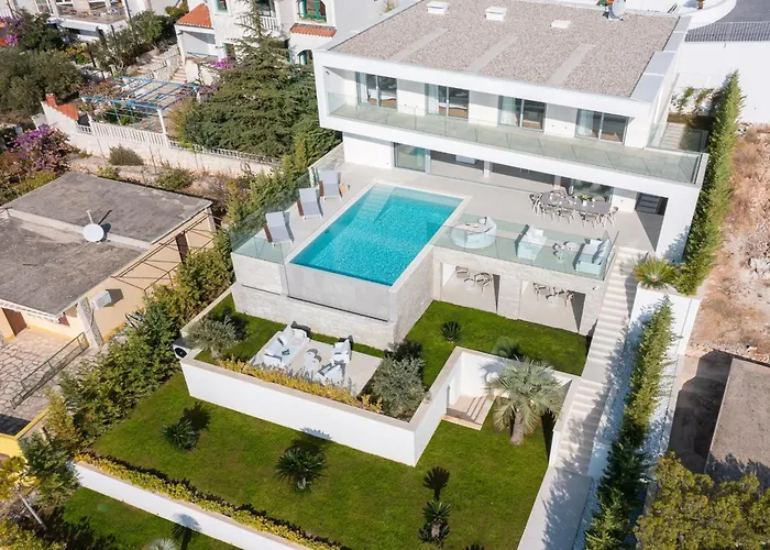 Villa Amazing Seafront Croatian 5 Bedrooms Pearl *